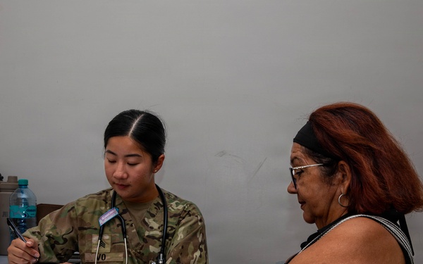 U.S. Service Members provide care to Azuero Panama in collaboration with Juntos por la Salud