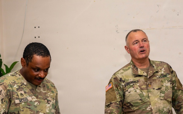 U.S. Service Members provide care to Azuero Panama in collaboration with Juntos por la Salud