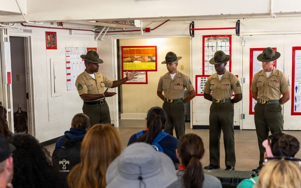 Educators and Community Influences from across Albuquerque, New Mexico and Texas visit MCRD San Diego