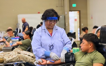 Naval Hospital Twentynine Palms supports record-breaking blood drive at MCAGCC