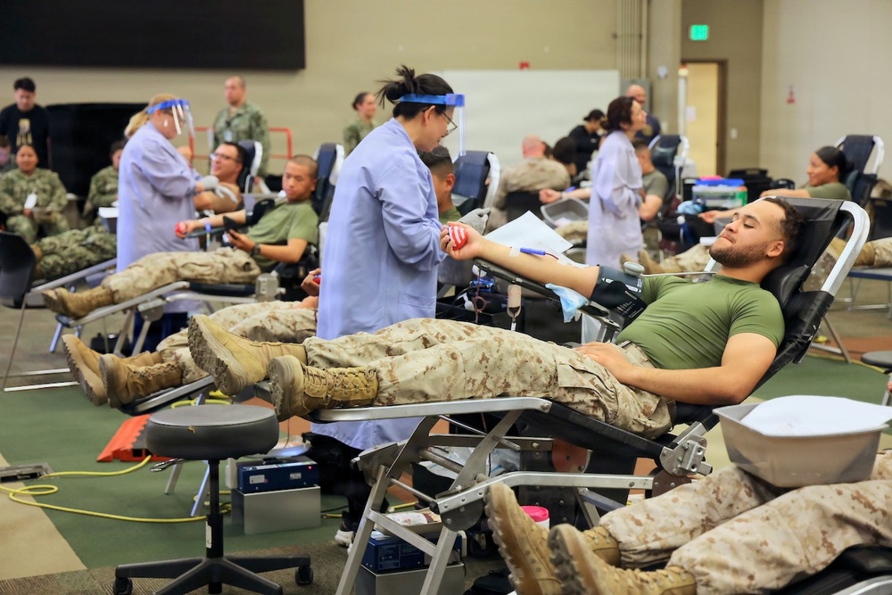 Naval Hospital Twentynine Palms supports record-breaking blood drive at MCAGCC