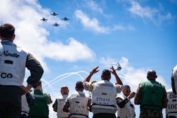 Suriname Government and Military Officials Visit USS Nimitz