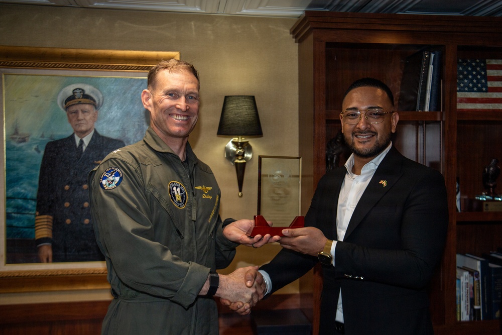 Suriname Government and Military Officials Visit USS Nimitz