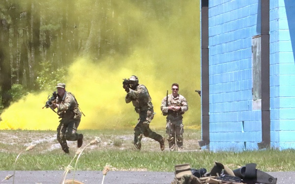 2-108th Infantry Squad Neutralizes Threat During Training at JB MDL