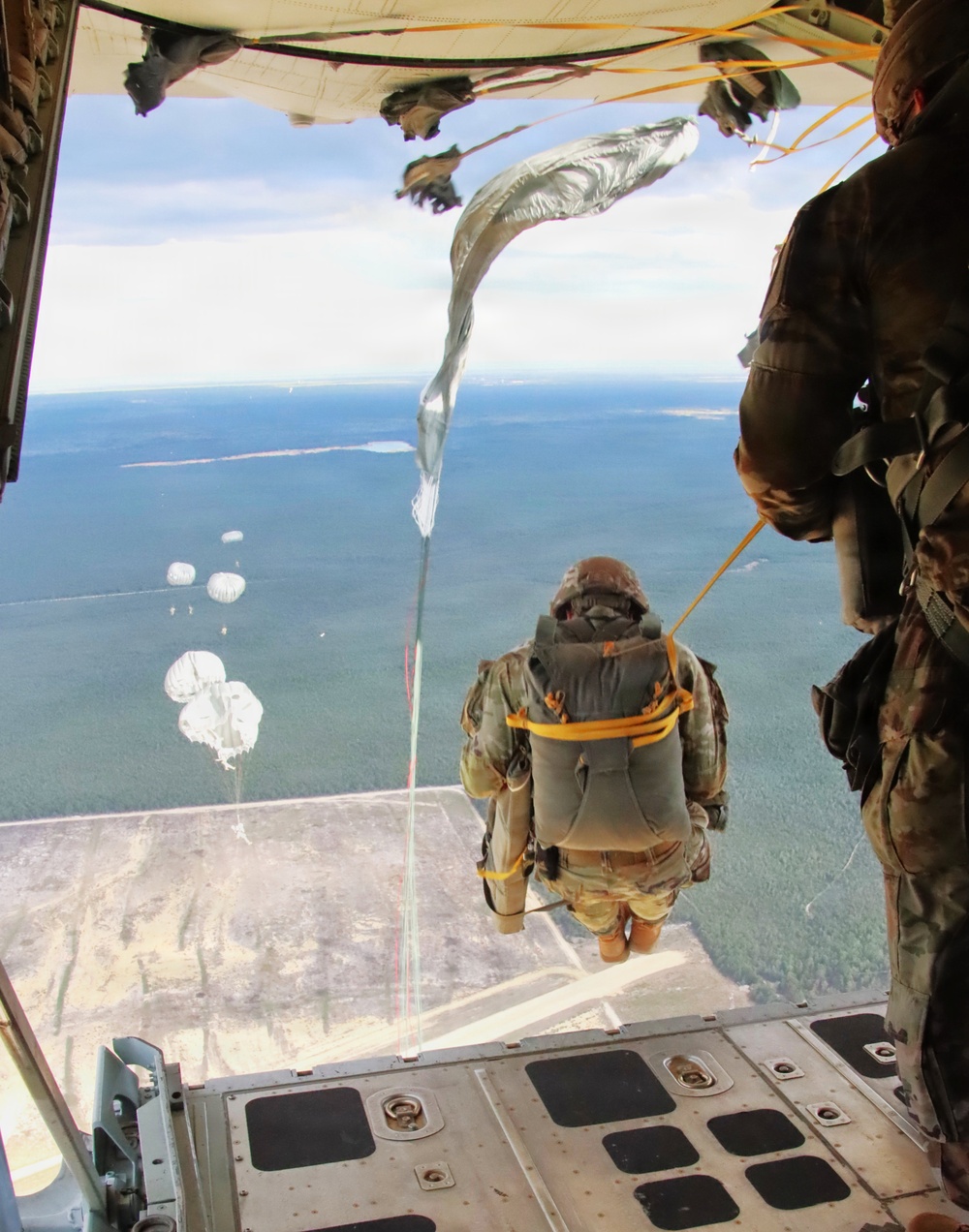 404th Civil Affairs Battalion Soldier Exits Aircraft Near JB MDL