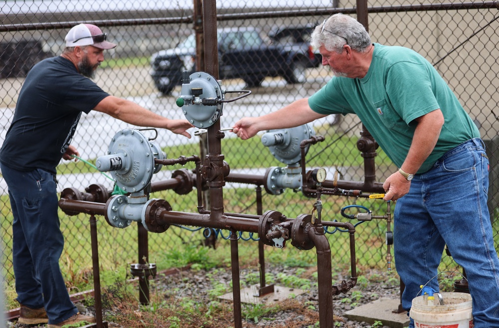 Fort Knox natural gas maintenance team wins Army Materiel Command-level safety award