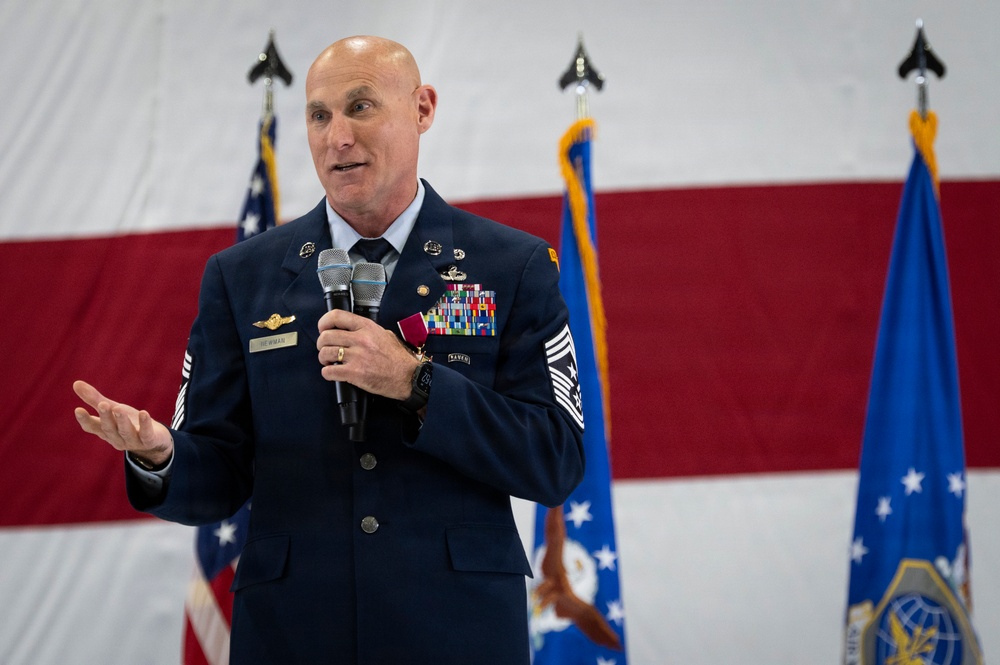 AMC command chief retires after 31 years of service