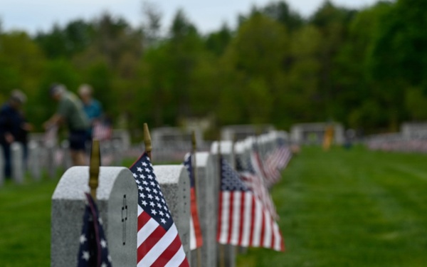 Flags In New Hampshire Veterans Cemetery 2026