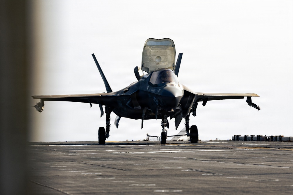 31st MEU | USS Tripoli conducts flight operations