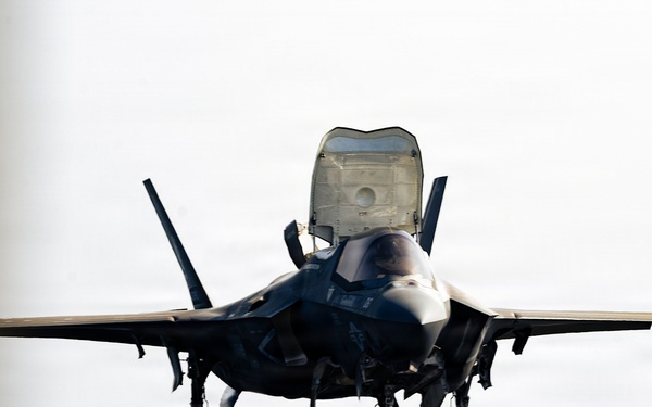 31st MEU | USS Tripoli conducts flight operations