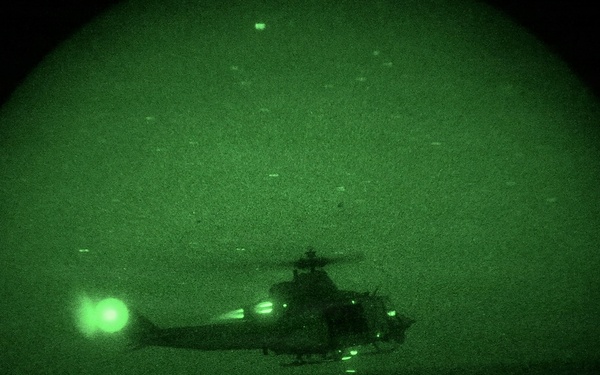 31st MEU | Night Flight Operations