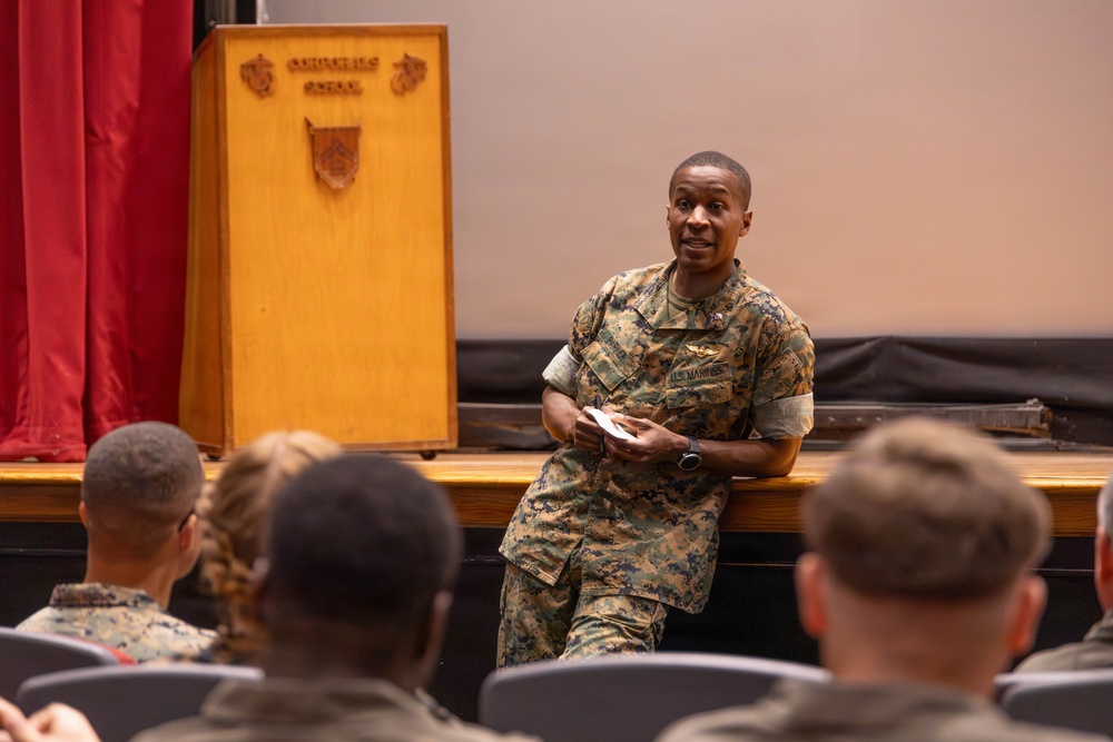 H&amp;HS Squadron formation and Award Ceremony