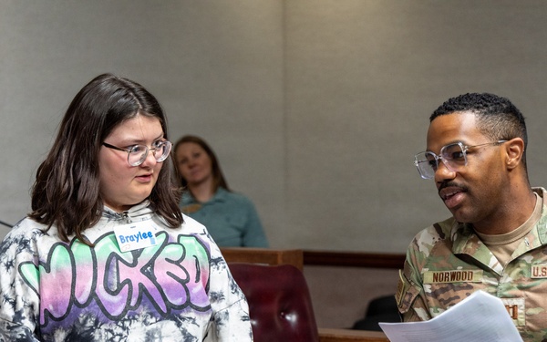 Innocent or guilty? Edwards students to decide Big Bad Wolf’s fate