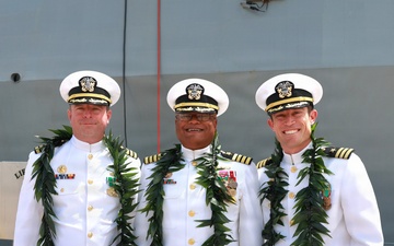 USS Daniel Inouye Hold Change of Command Ceremony