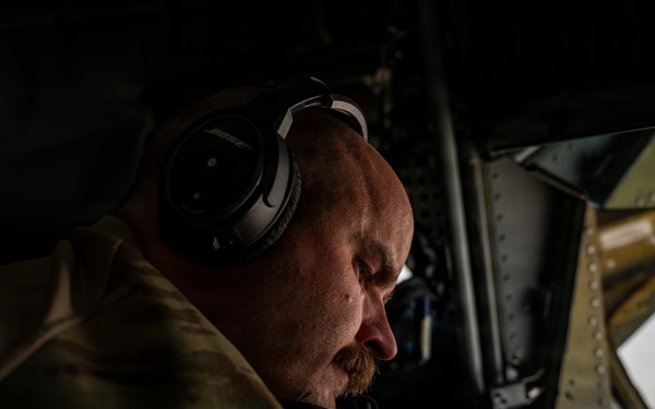 KC-135 Stratotanker fuels F-35 Lightning II