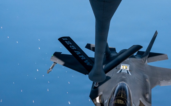 KC-135 Stratotanker fuels F-35 Lightning II