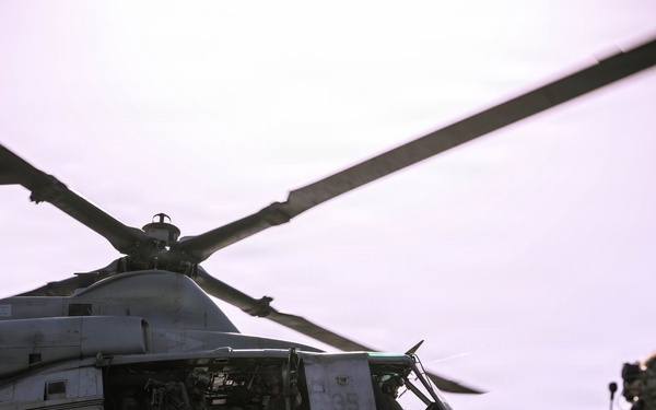 31st MEU | Maritime Raid Force Fast Roping
