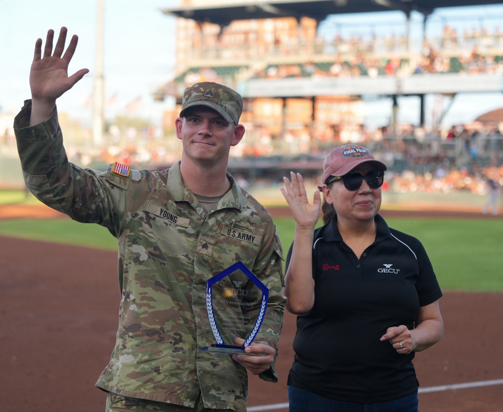 U.S. Army Sgt. Gabriel Young Recognized as “Hero of the Game” at El Paso Baseball Ceremony