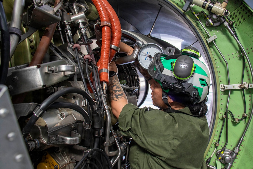 VP-47 Maintenance