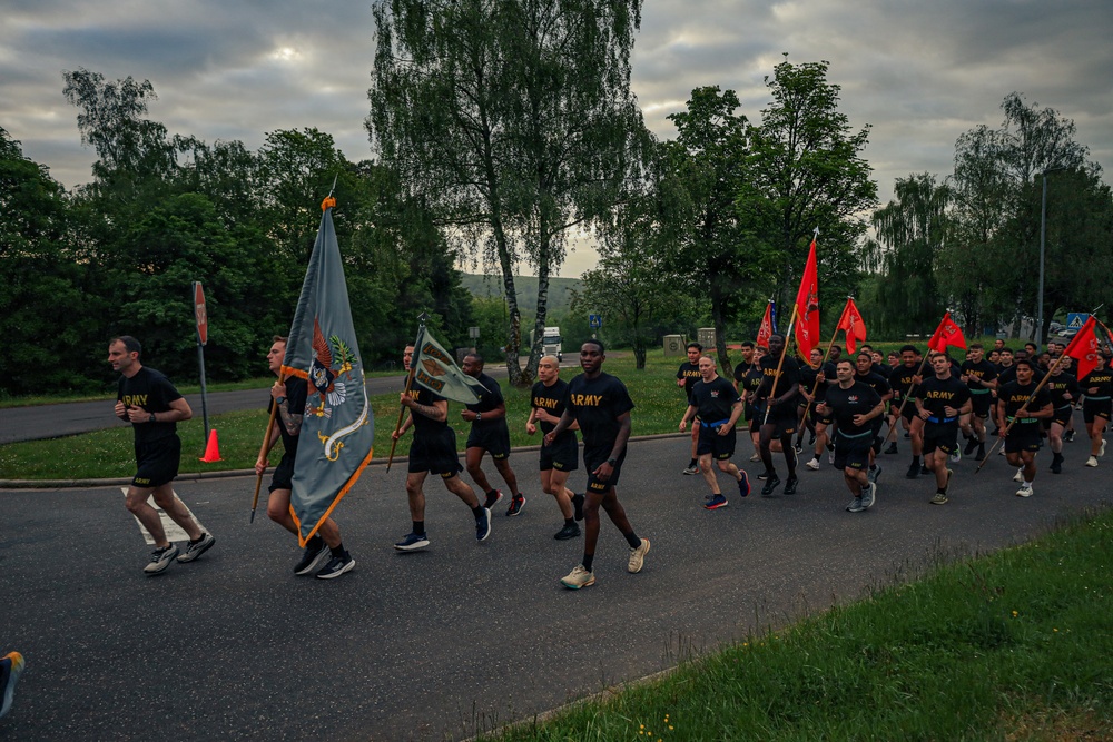 16th Sustainment Brigade Hosts Run to Honor Sacrifice of Fallen Service Members