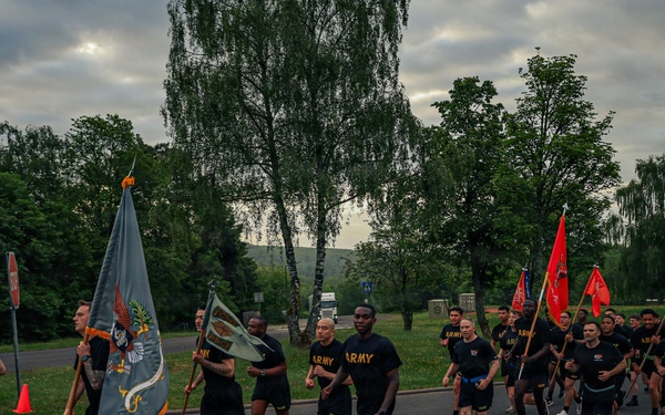 16th Sustainment Brigade Hosts Run to Honor Sacrifice of Fallen Service Members