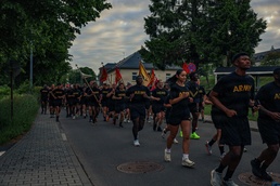 Knights Brigade Soldiers Honor Legacy of Fallen Service Members During Memorial Day Run