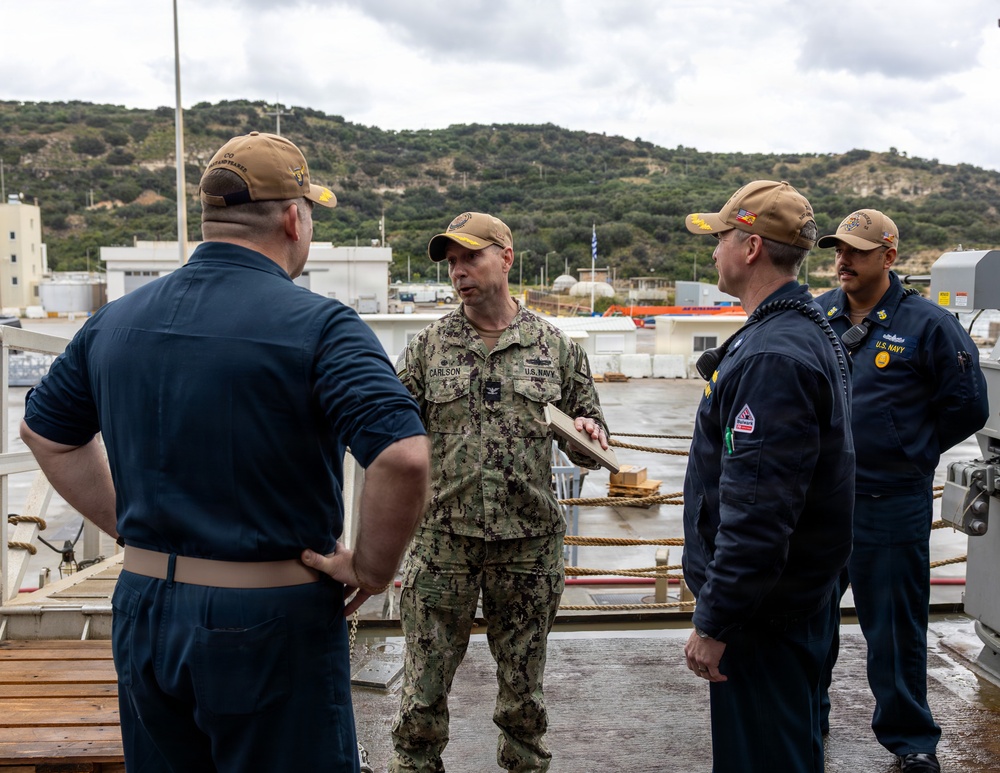 Commander Task Force (CTF) 64 Visits USS Arleigh Burke (DDG 51)