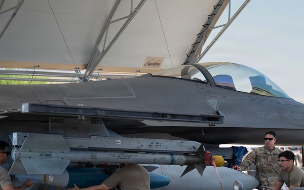 162nd Wing Airmen showcase lethality, precision at annual weapons load competition