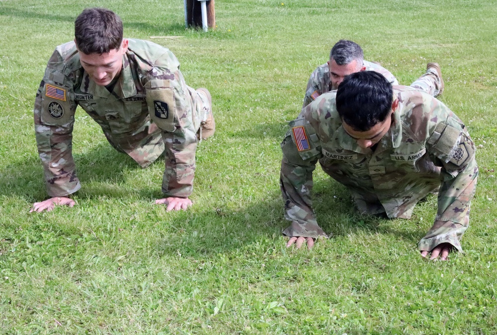 Army Reserve Best Squad Competition Fitness Event