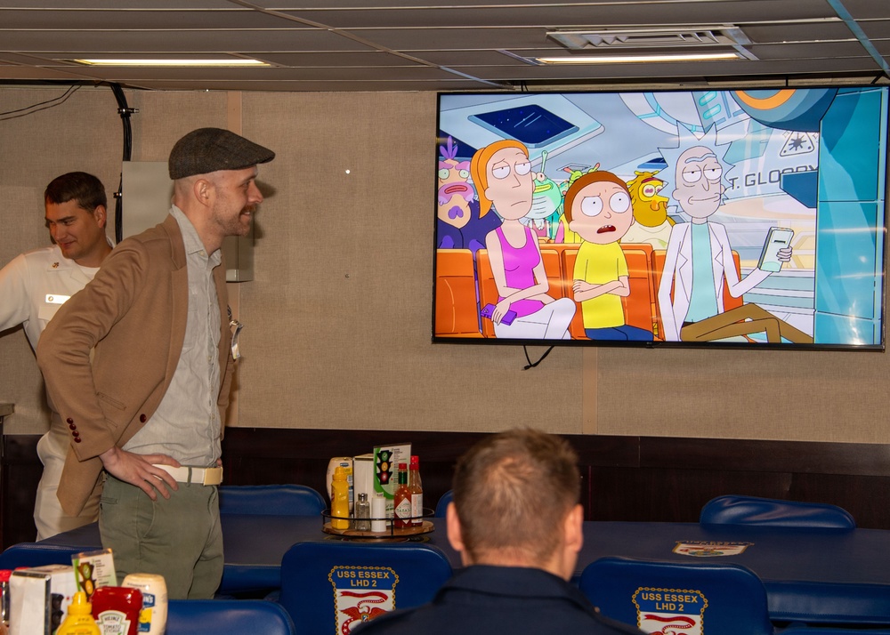 Sailors aboard USS Essex receive animation training