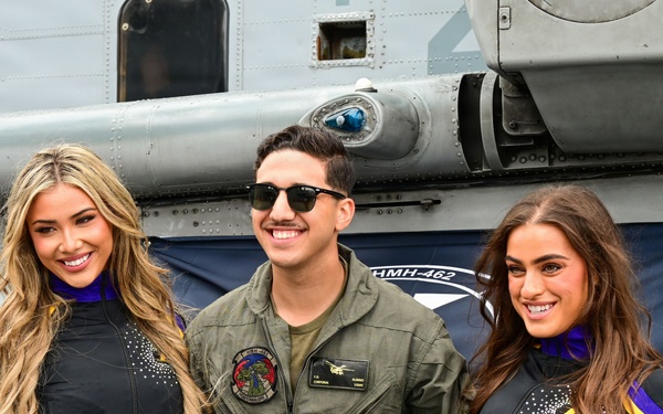 LA Lakers Cheerleaders Tour USS Essex
