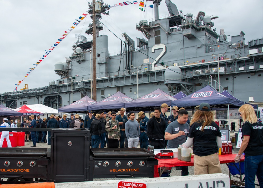 USO's Hospitality Center Opening