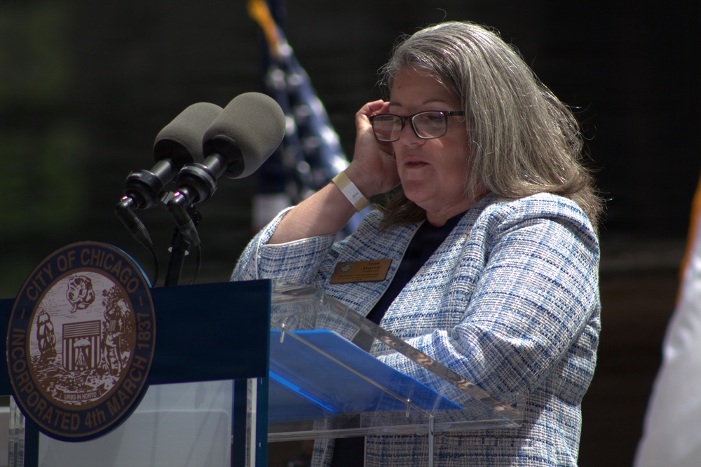Chicago Honors Fallen Service Members During Memorial Day Ceremony at Daley Plaza