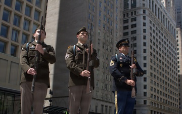 Chicago Honors Fallen Service Members During Memorial Day Ceremony at Daley Plaza