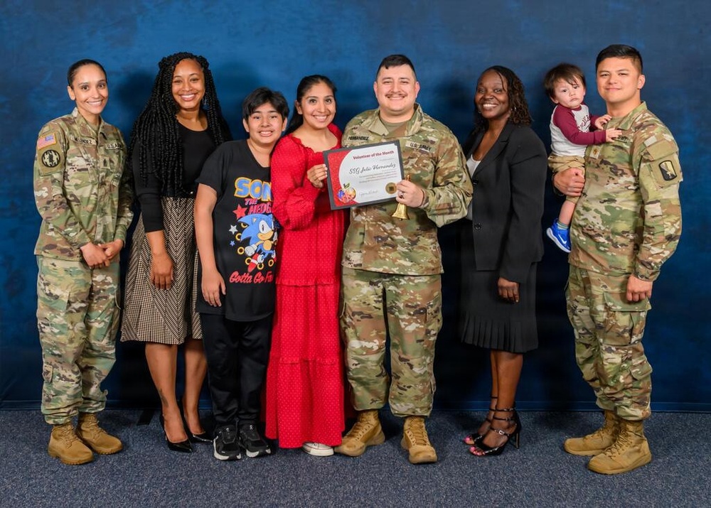 U.S. Army SSG Julio Hernandez Named AACPS' Volunteer of the Month May 2026