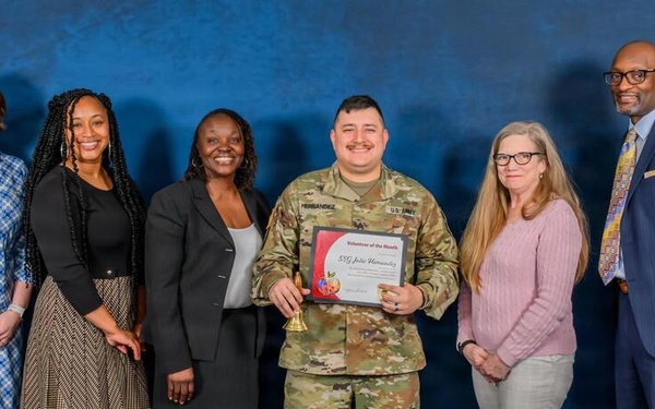 U.S. Army SSG Julio Hernandez Named AACPS' Volunteer of the Month May 2026