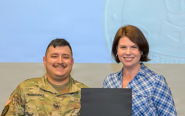 U.S. Army SSG Julio Hernandez Named AACPS' Volunteer of the Month May 2026