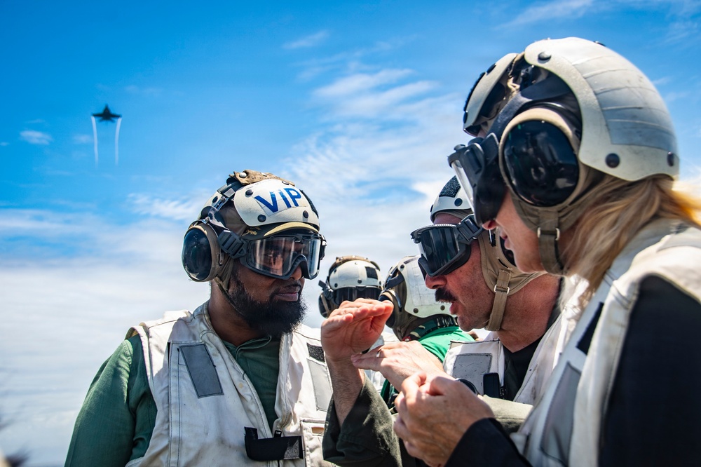Cooperative Republic of Guyana President and Government and Military Leaders Visit Nimitz