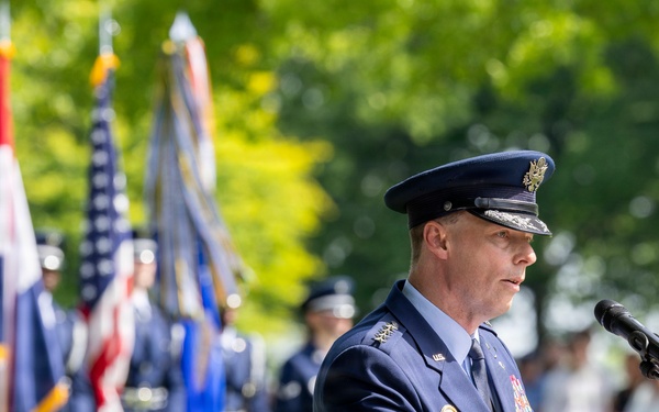 Gen. Anderson honors fallen at Margraten Cemetery