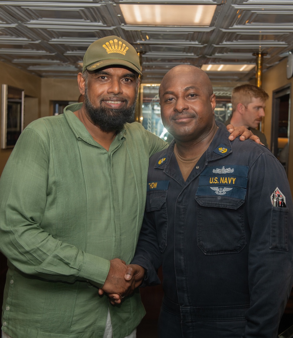 Cooperative Republic of Guyana President and Government and Military Leaders Visit Nimitz
