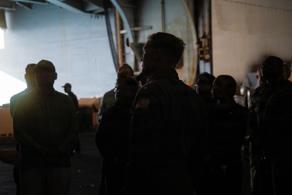 Cooperative Republic of Guyana President and Government and Military Leaders Visit Nimitz
