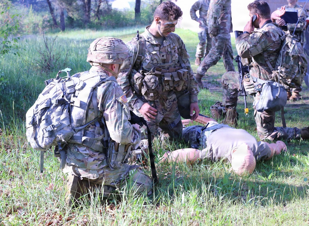 2026 U.S. Army Reserve Best Squad Competitors perform a 9-line rmedevac report