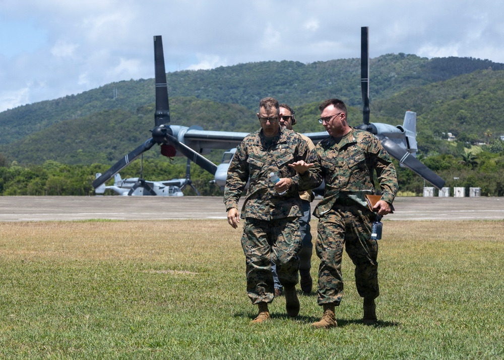 SOUTHCOM Commander Visits 24th MEU on Deployment