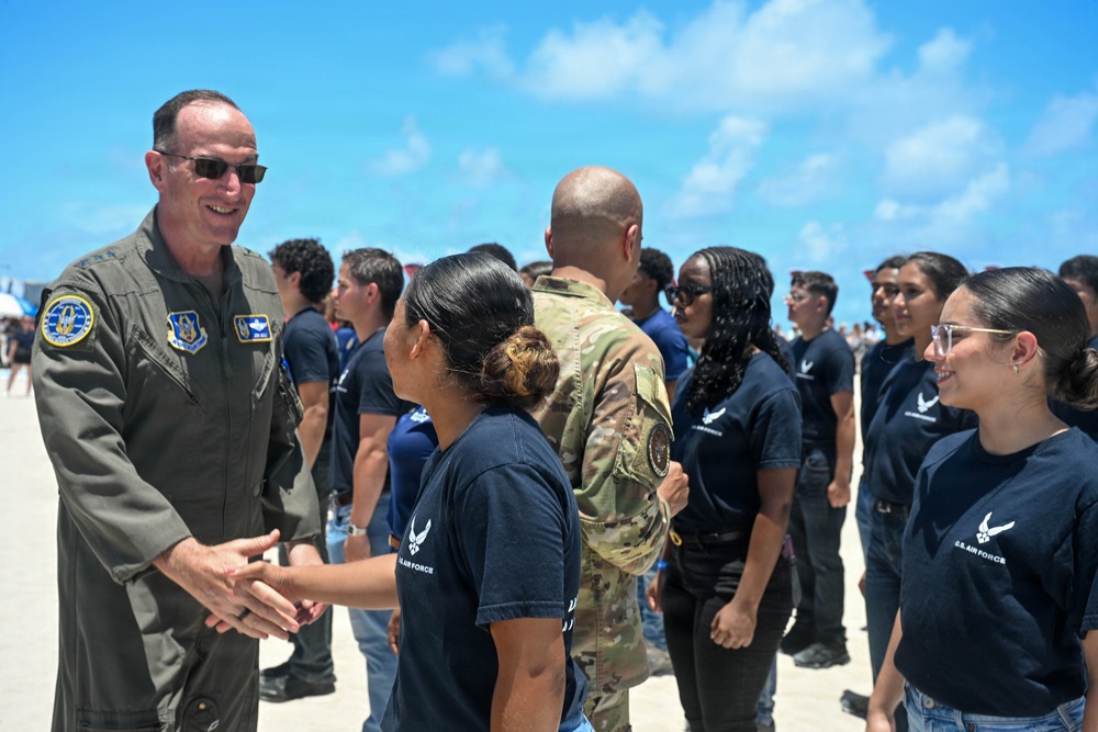 Reserve Advantage Featured at Miami Beach Airshow