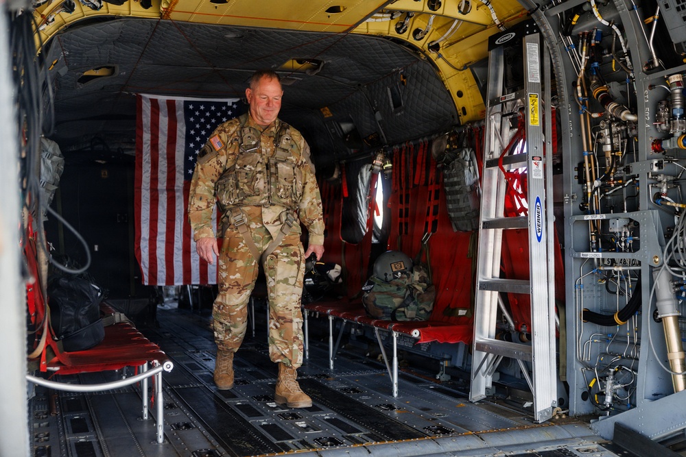 Local Master Aviator takes final flight, concludes 43-year military career