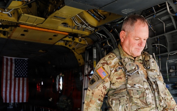 Local Master Aviator takes final flight, concludes 43-year military career
