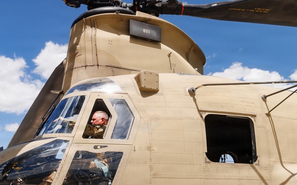 Local Master Aviator takes final flight, concludes 43-year military career