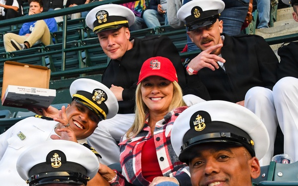 Los Angeles Angels Host Servicemembers