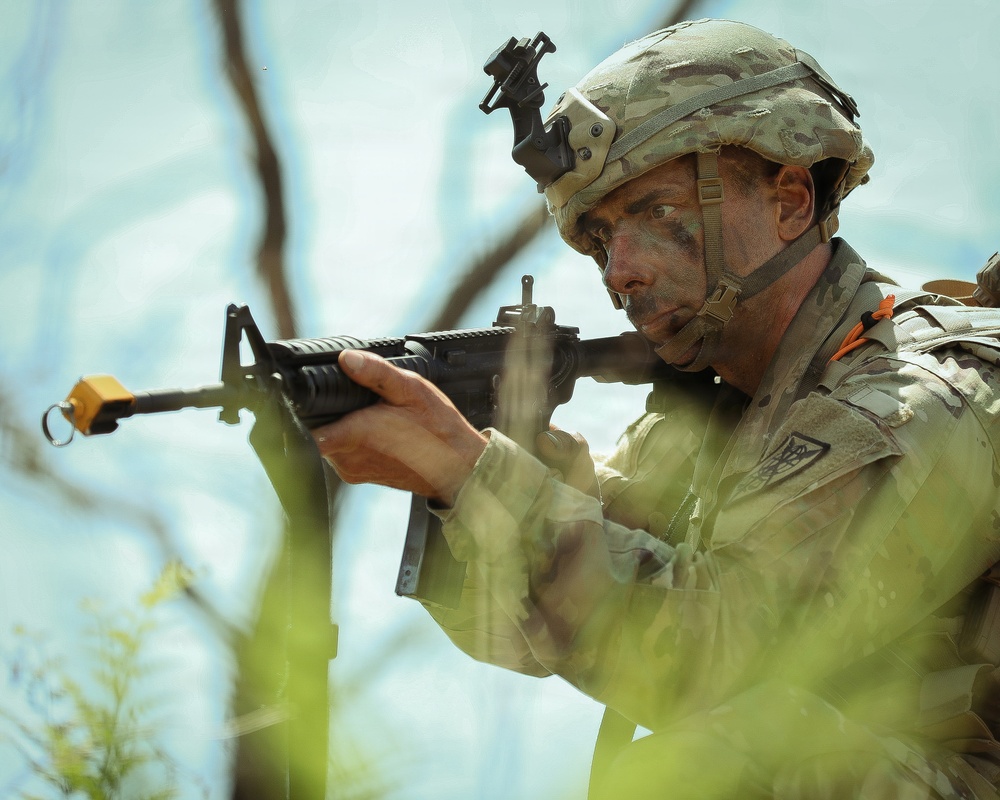 U.S. Army Soldier Reacts to Enemy Contact during the Best Squad Competition