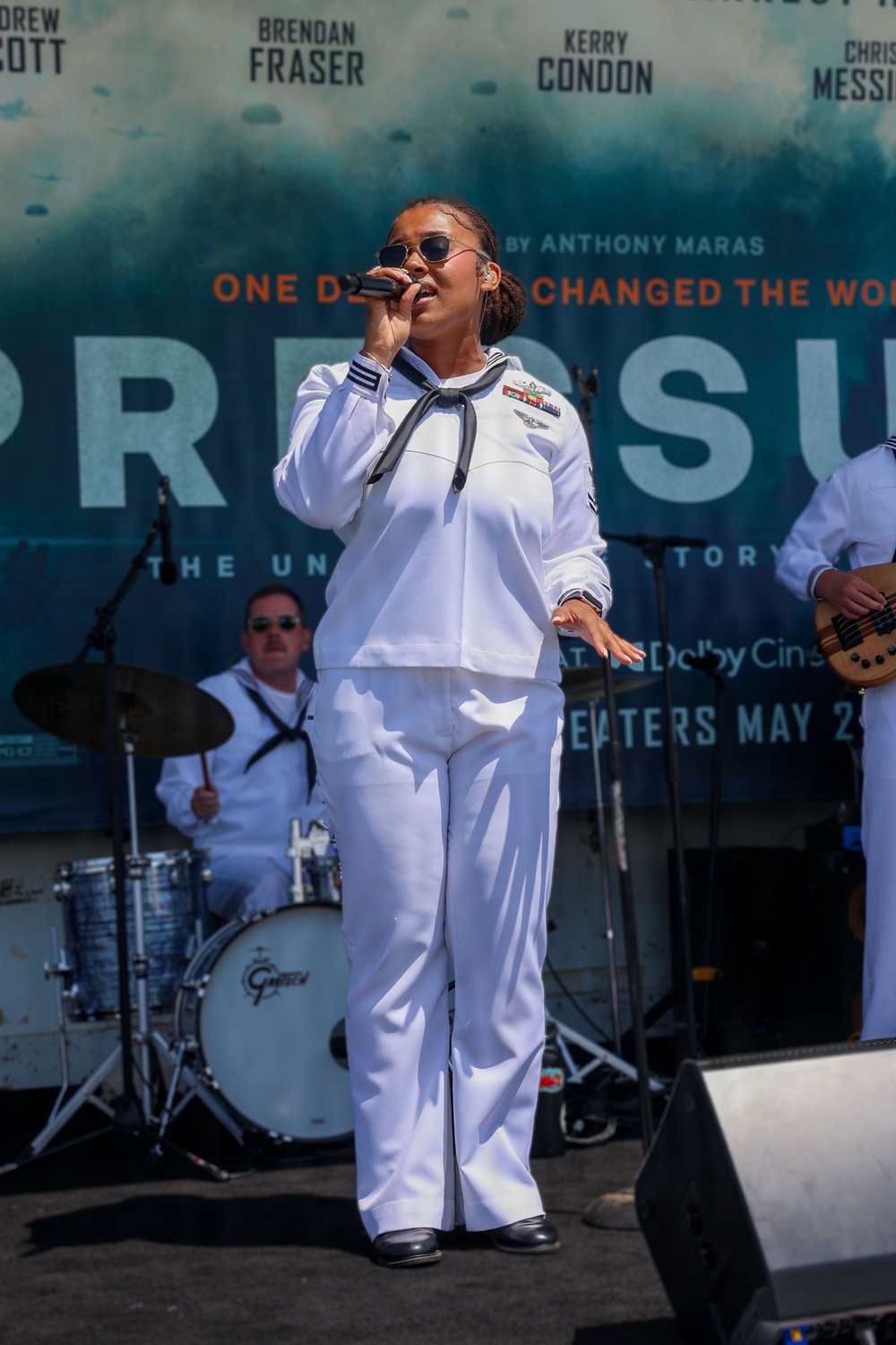 Navy Band Southwest performs at LAFW Expo